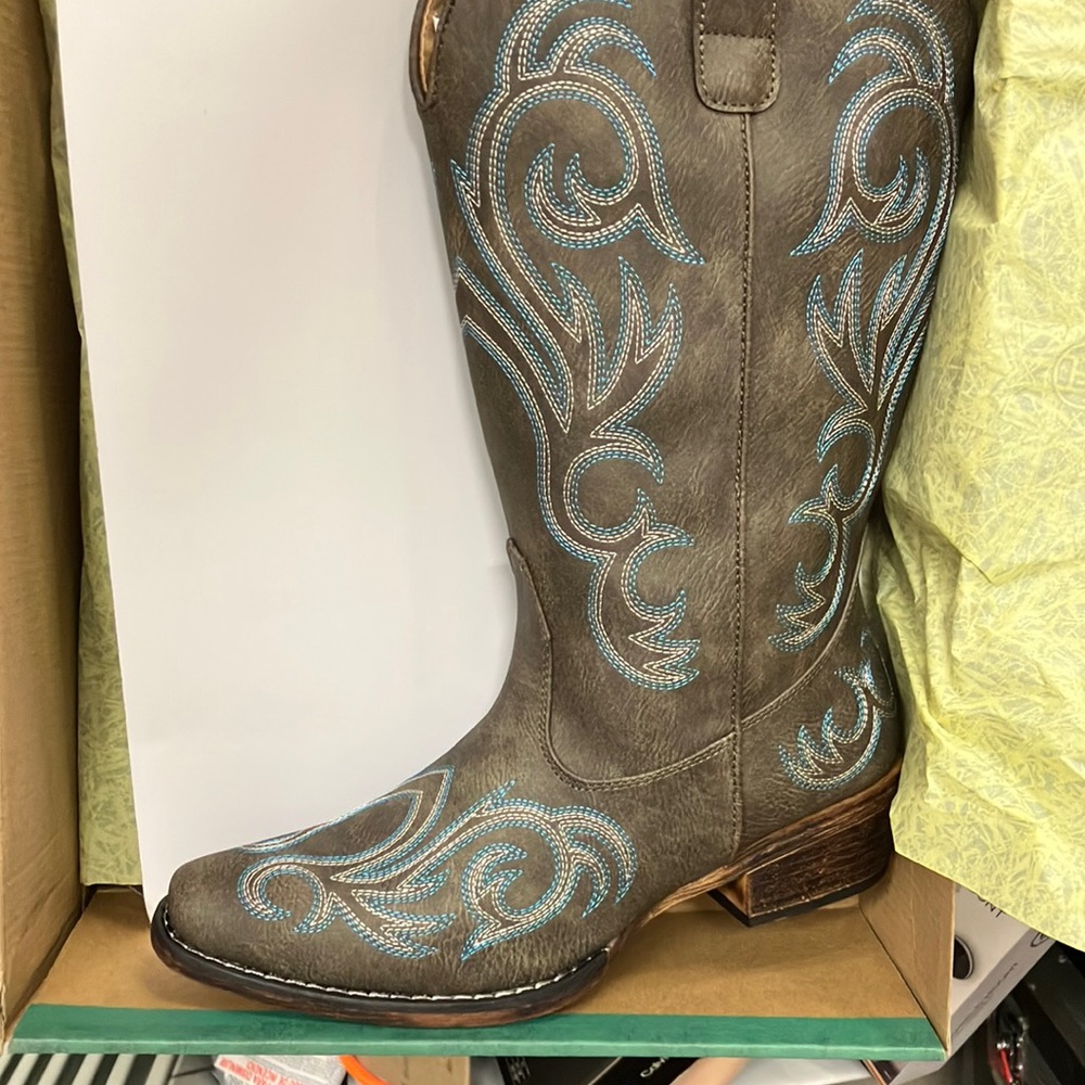 Riley Brown Roper USA Womens Cowboy Boots